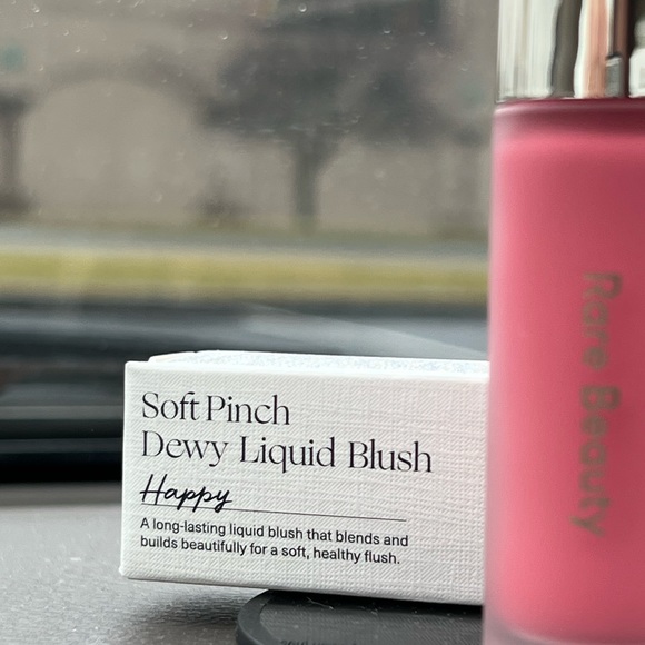 Rare Beauty Soft Pinch Blush by Selena Gomez - Picture 4 of 14